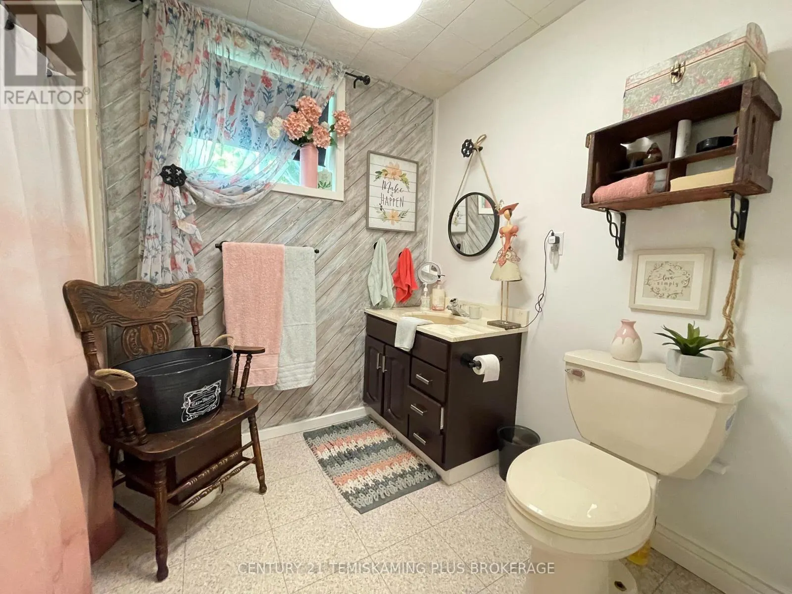 23 TWELFTH STREET E