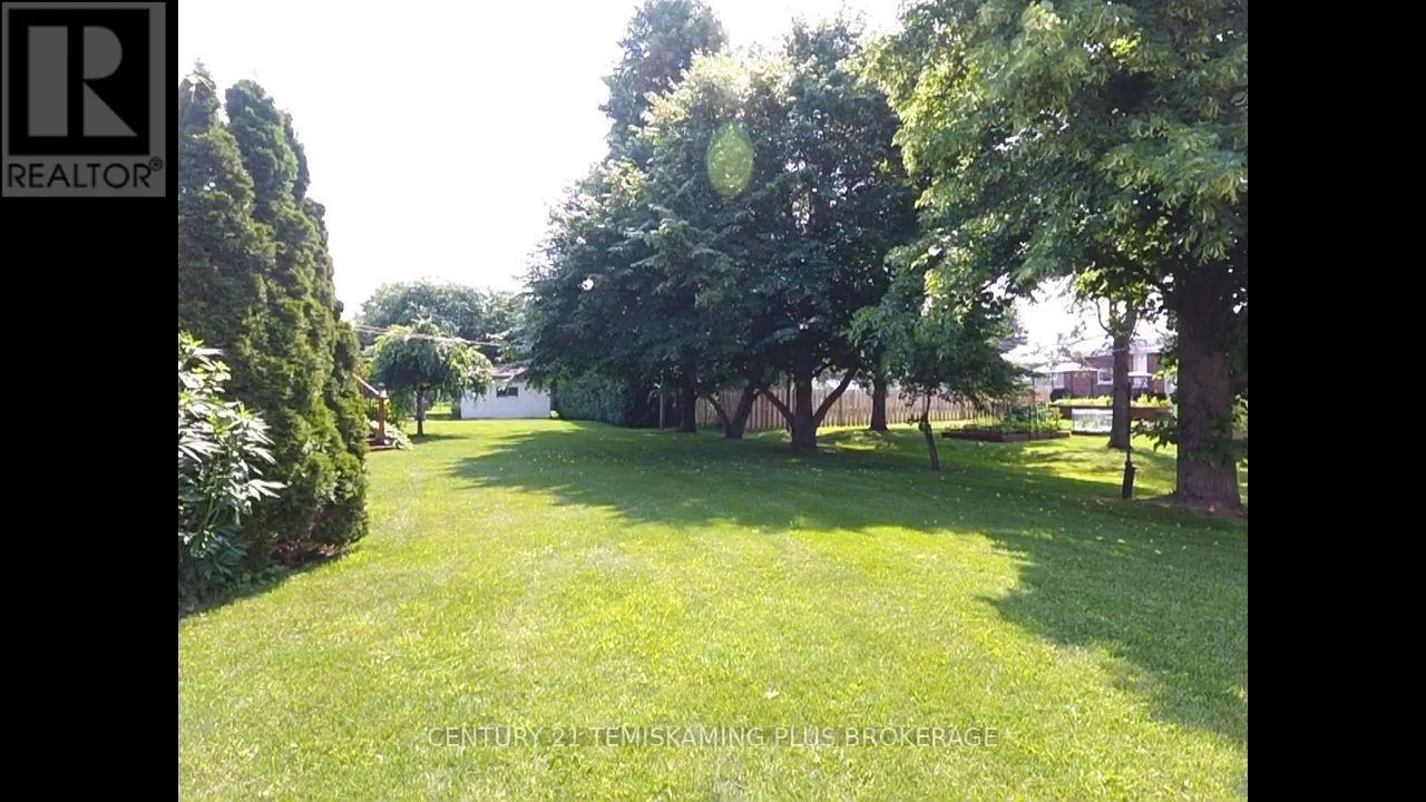 23 TWELFTH STREET E