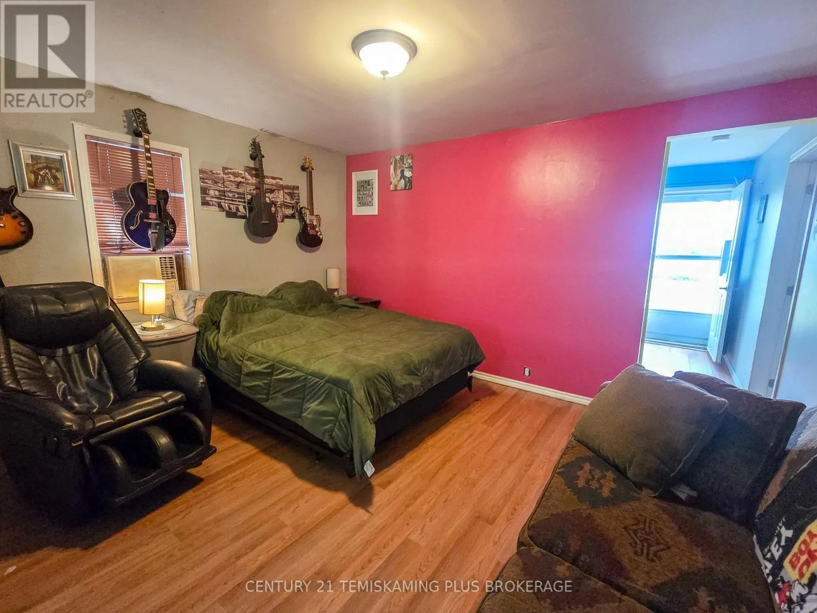 311096 HIGHWAY 571