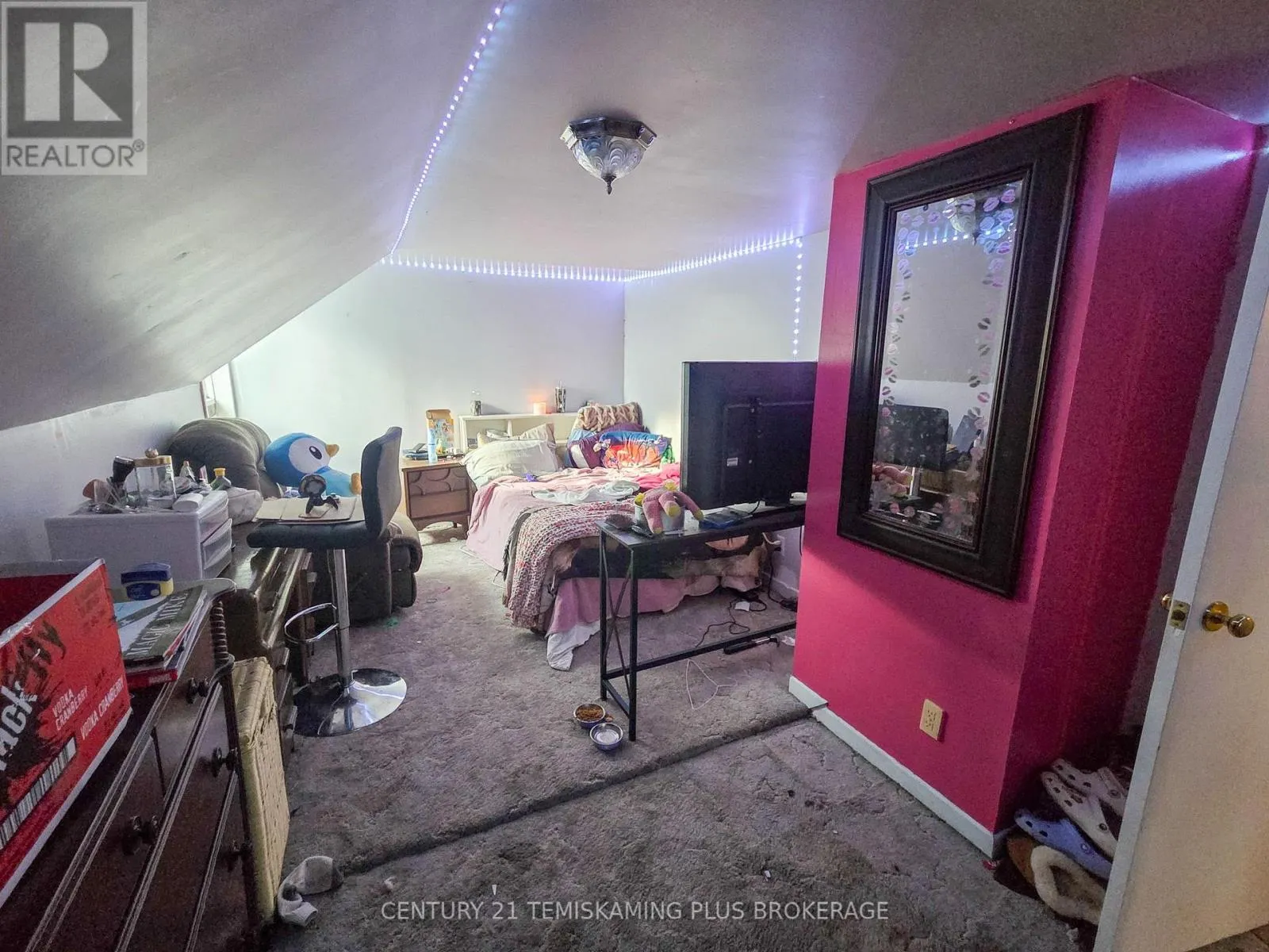 311096 HIGHWAY 571