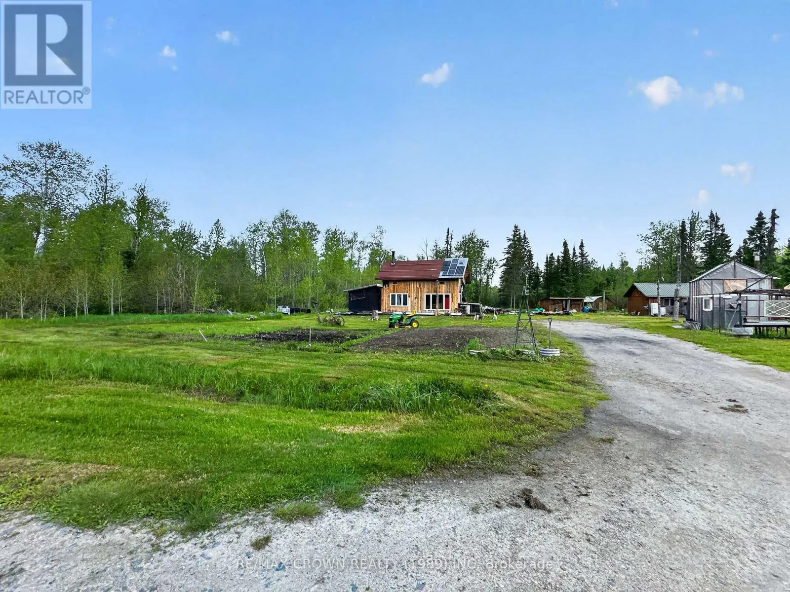 LOT 5 CONCESSION 3