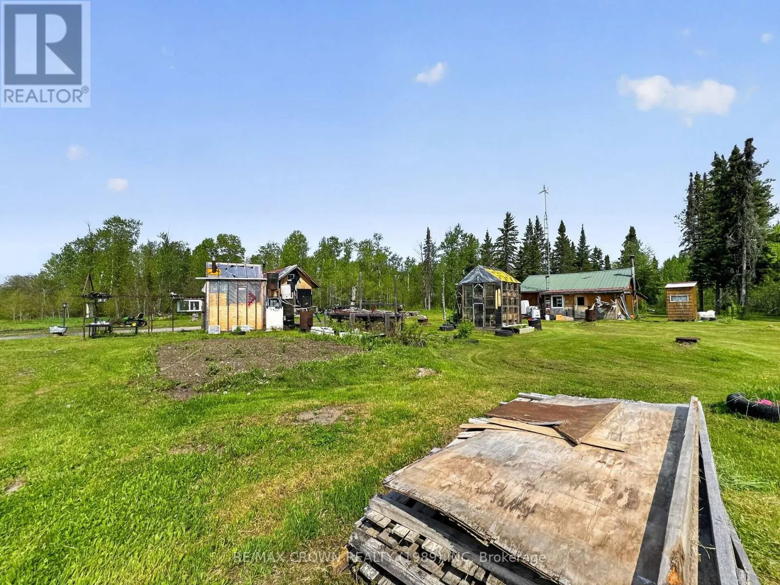 LOT 5 CONCESSION 3