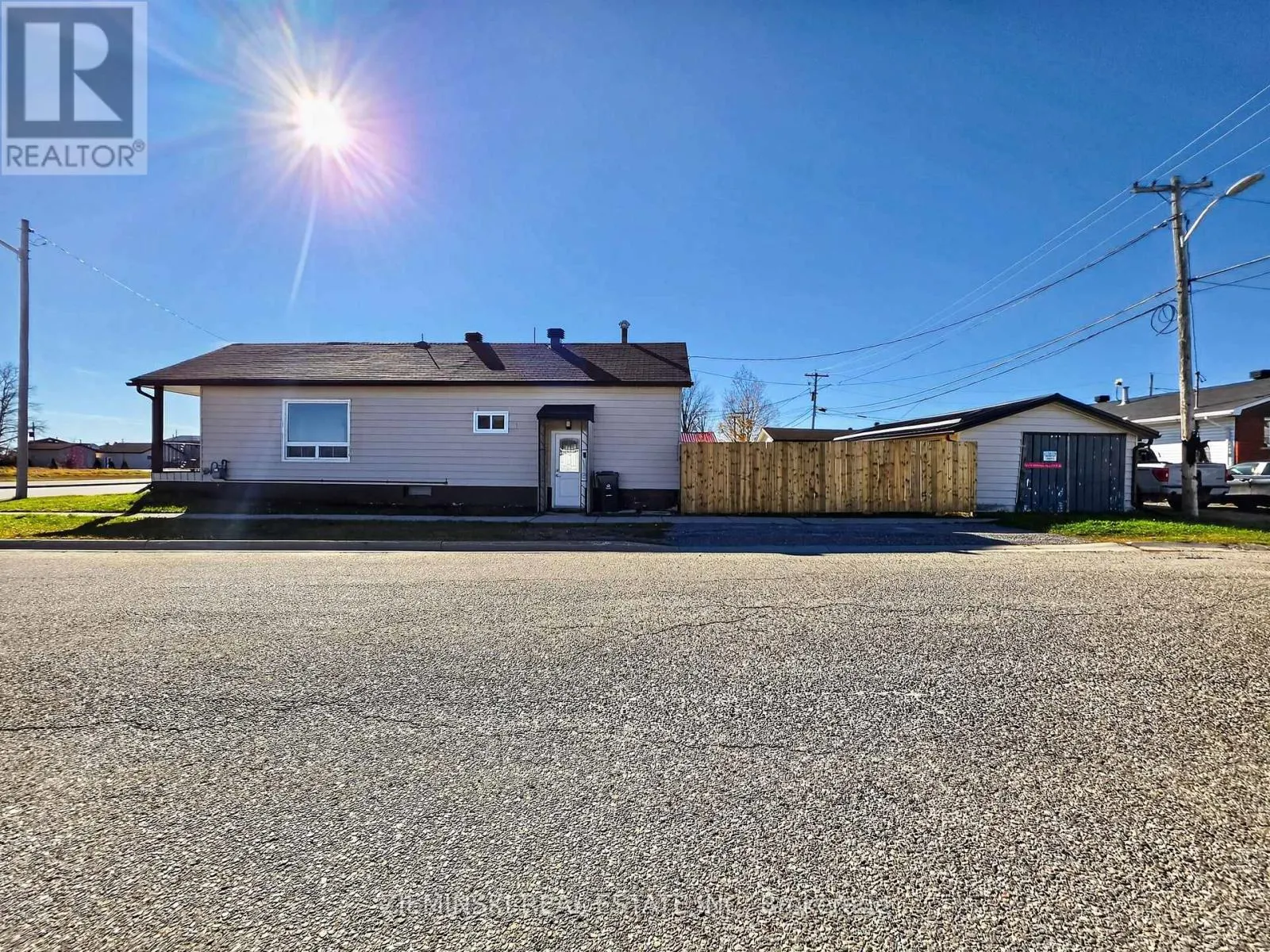 348 CAMBRIDGE AVENUE