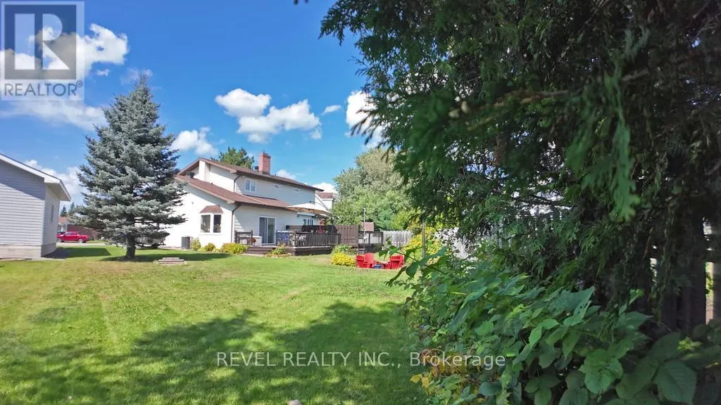 1089 GREENINGDON DRIVE