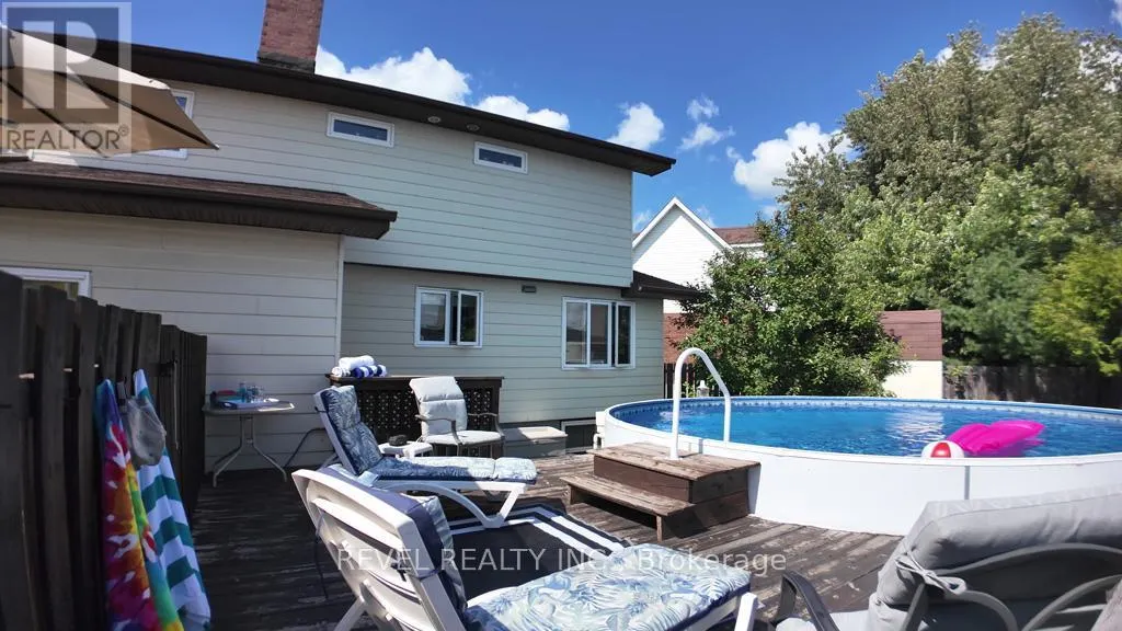 1089 GREENINGDON DRIVE