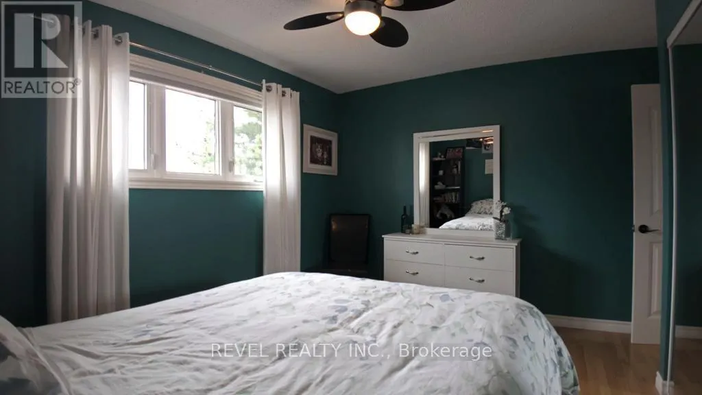 1089 GREENINGDON DRIVE