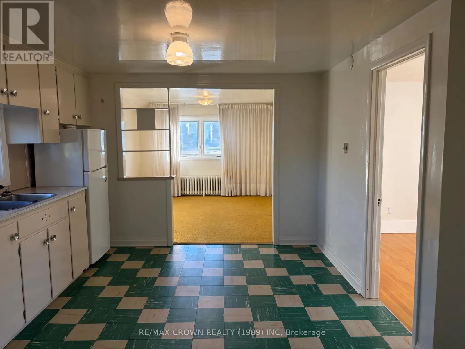 45 CROATIA AVENUE
