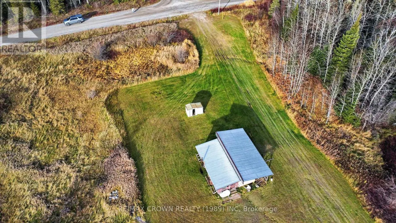 29 SHALLOW LAKE W ROAD
