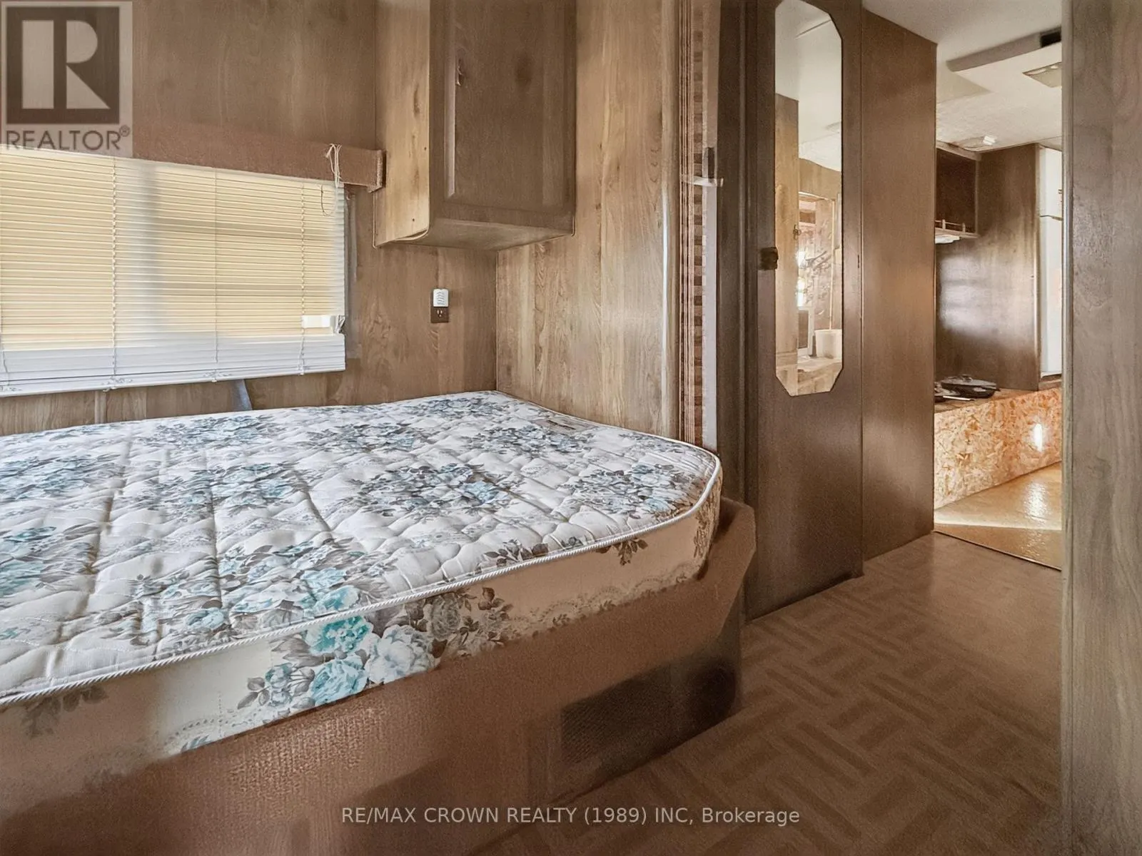 29 SHALLOW LAKE W ROAD