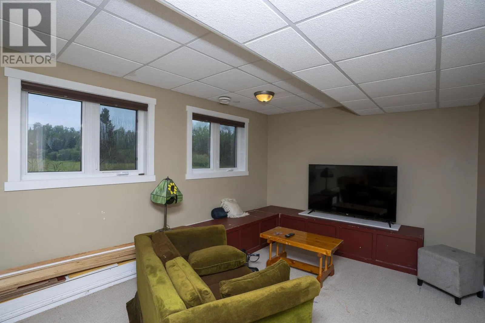 468 Mokomon RD W