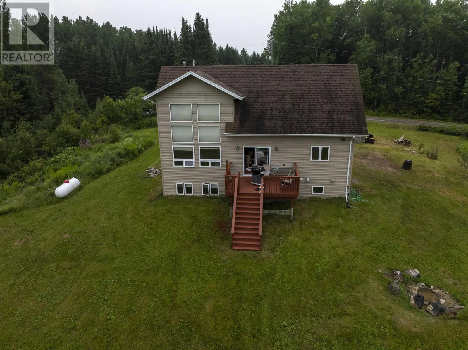468 Mokomon RD W