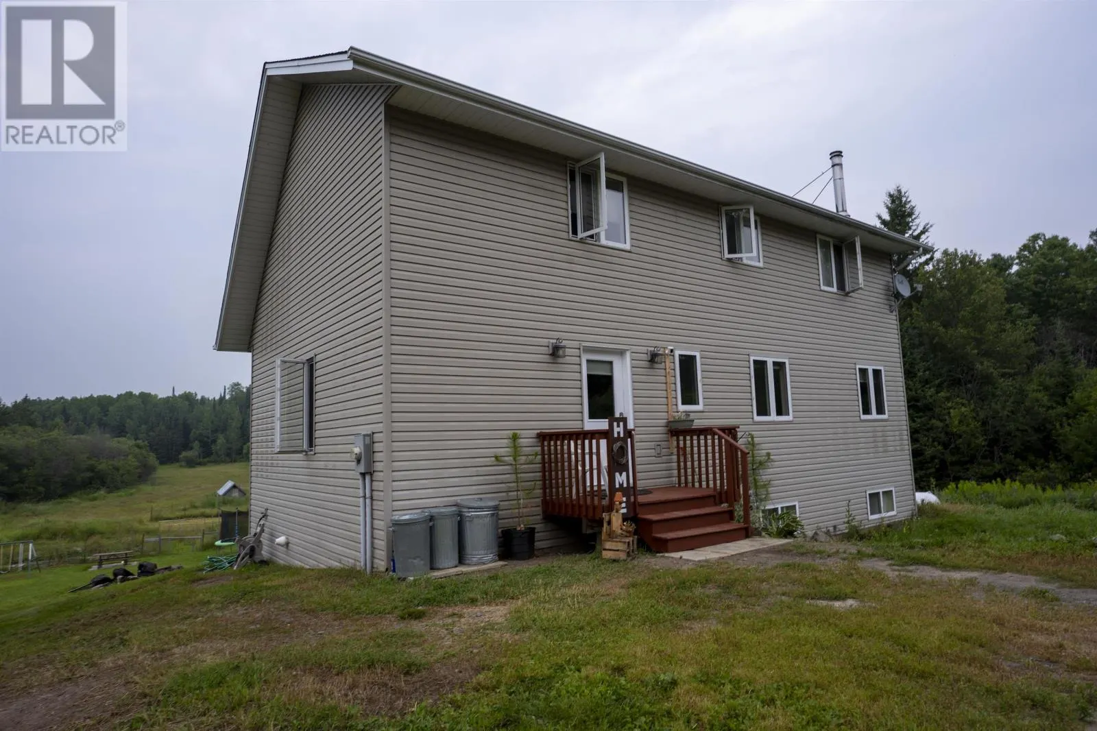 468 Mokomon RD W