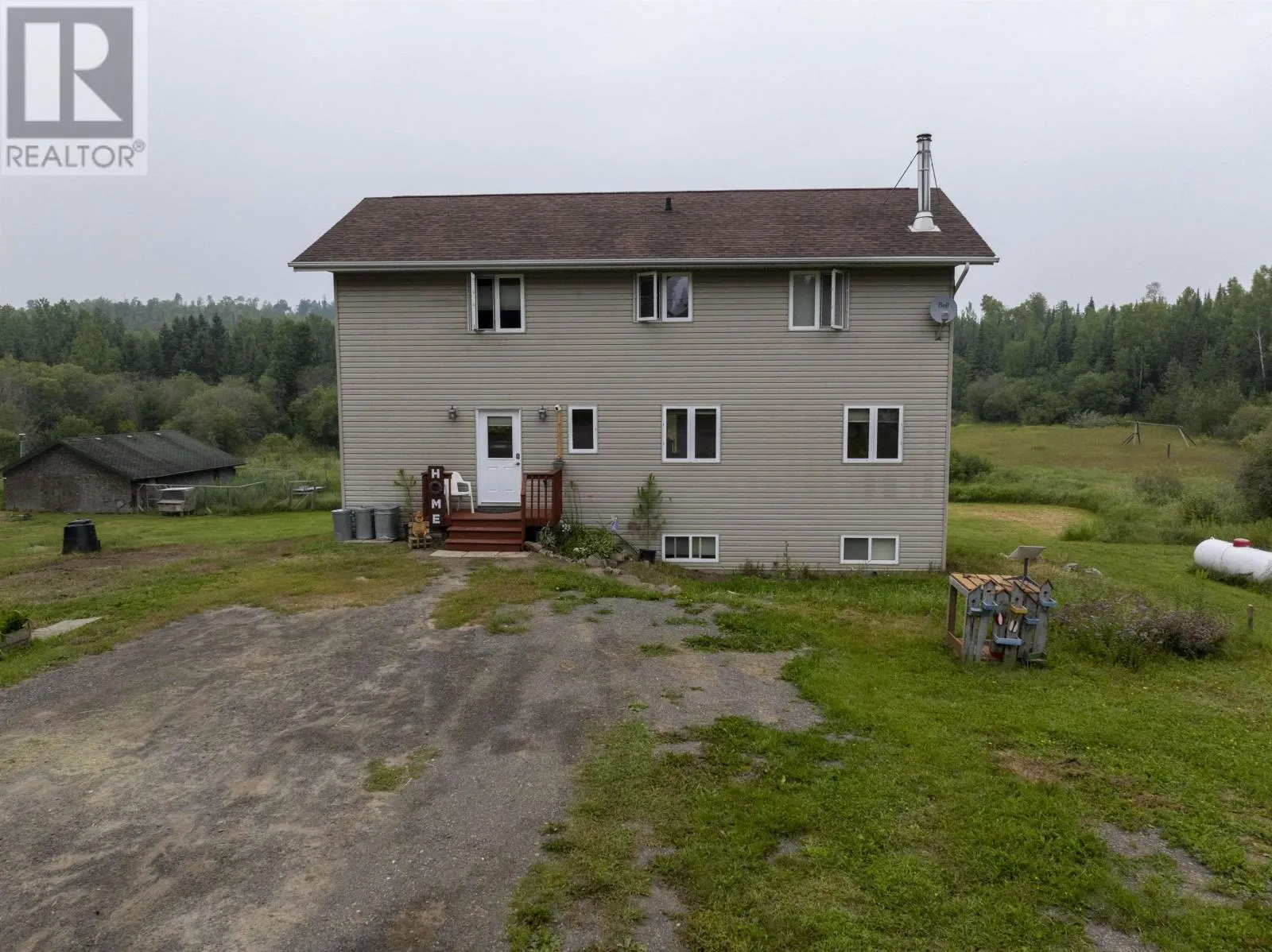 468 Mokomon RD W