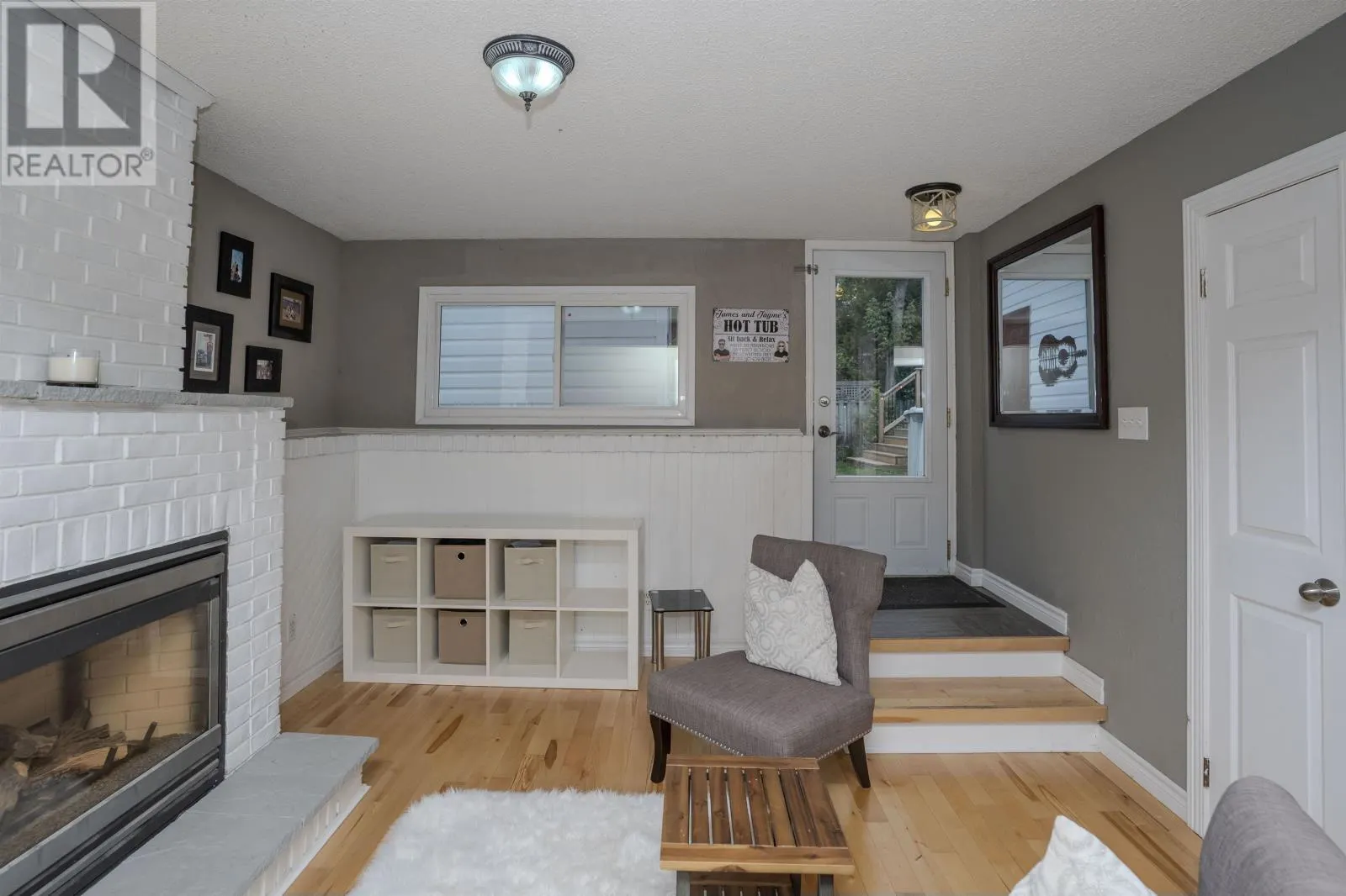 425 Chelsea Cres.