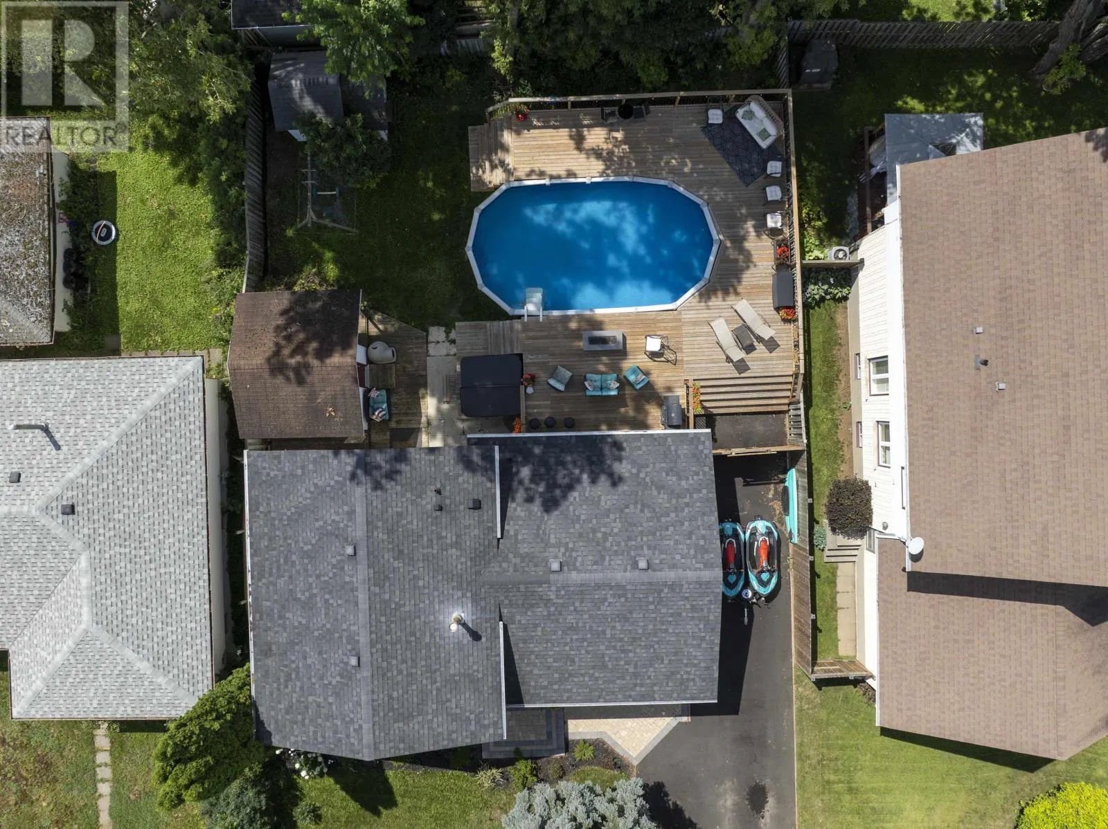 425 Chelsea Cres.