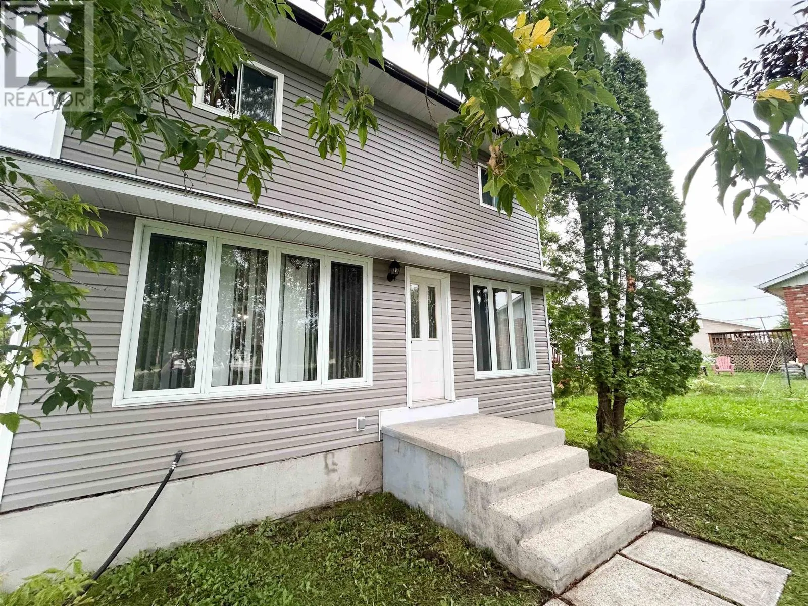 137 Kenogami DR