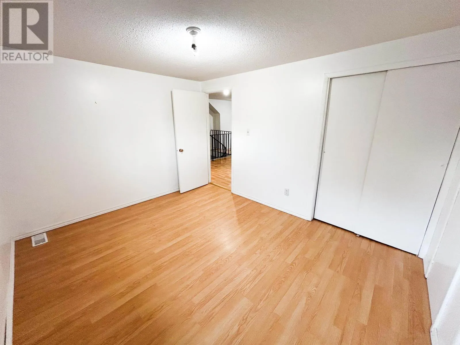 137 Kenogami DR