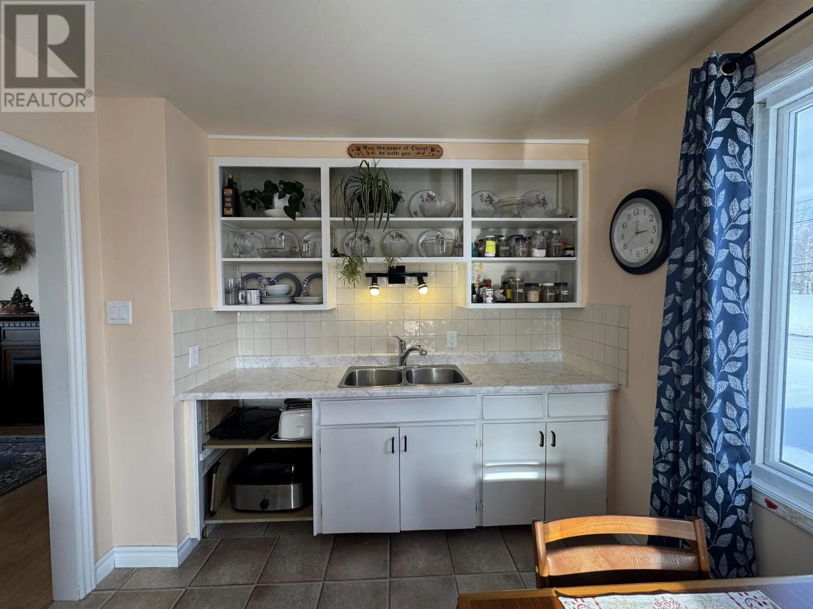 21 Heron DR