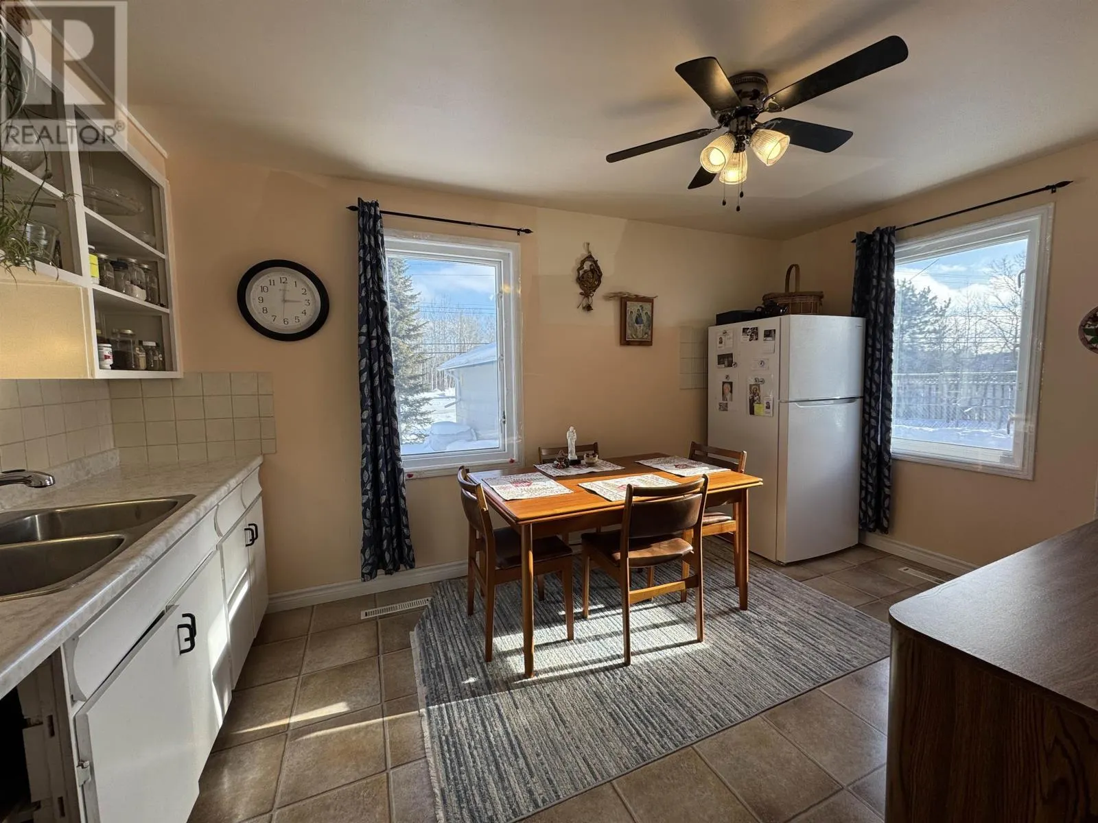 21 Heron DR