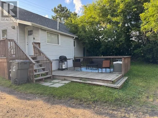 924 Golf Links Rd