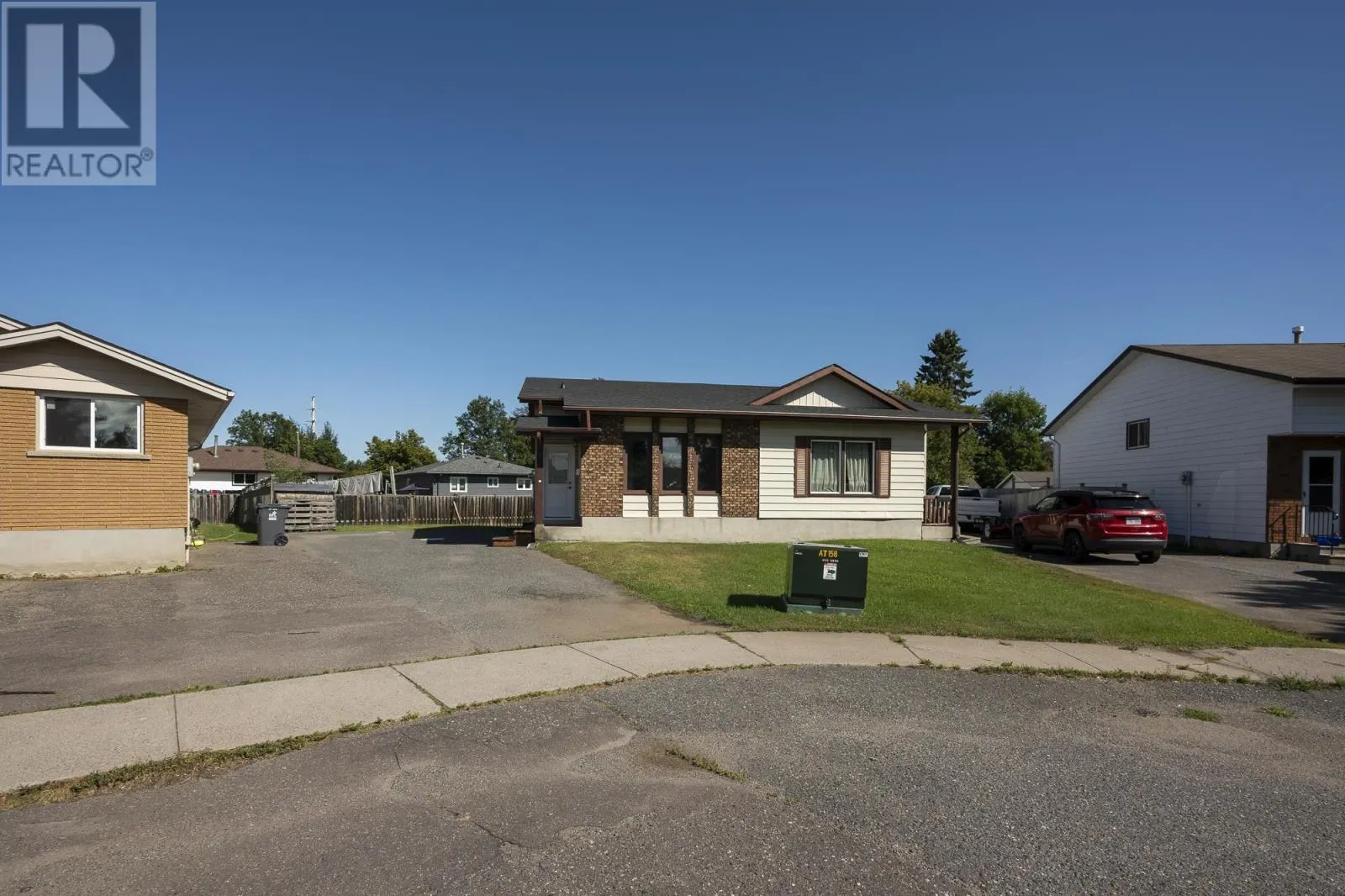 112 Conestoga ST