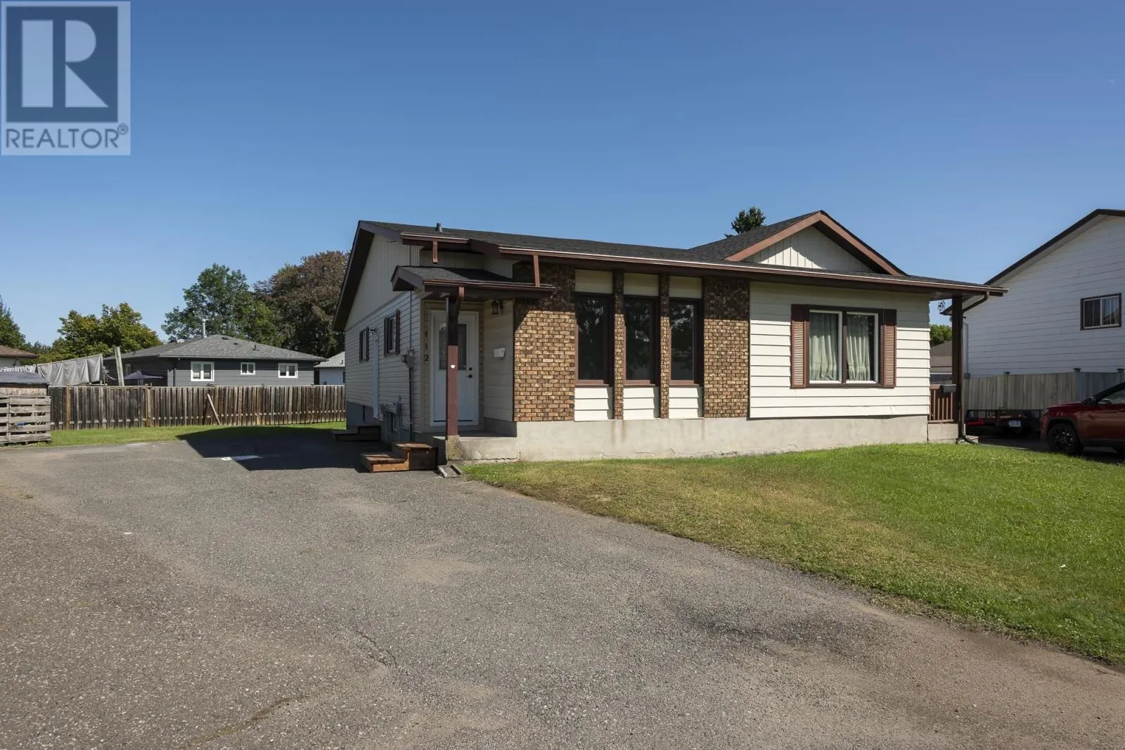 112 Conestoga ST