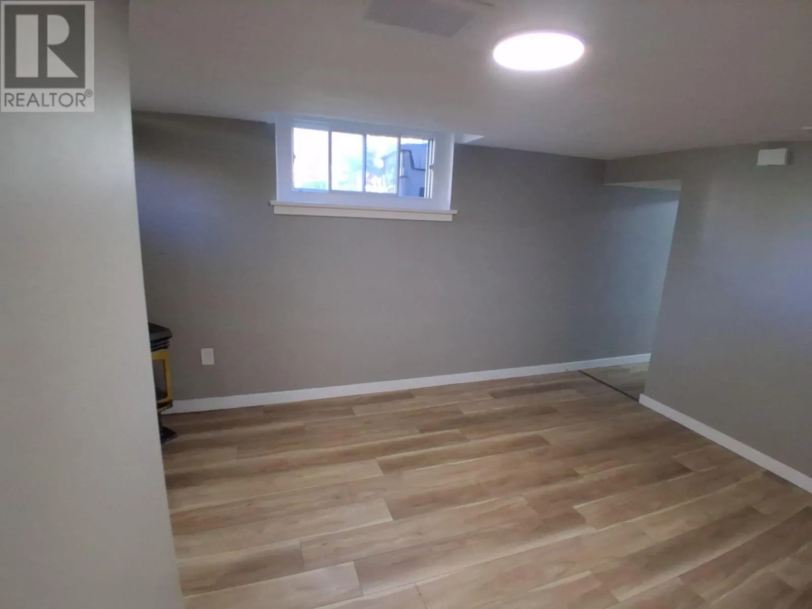 300 Van Horne St.