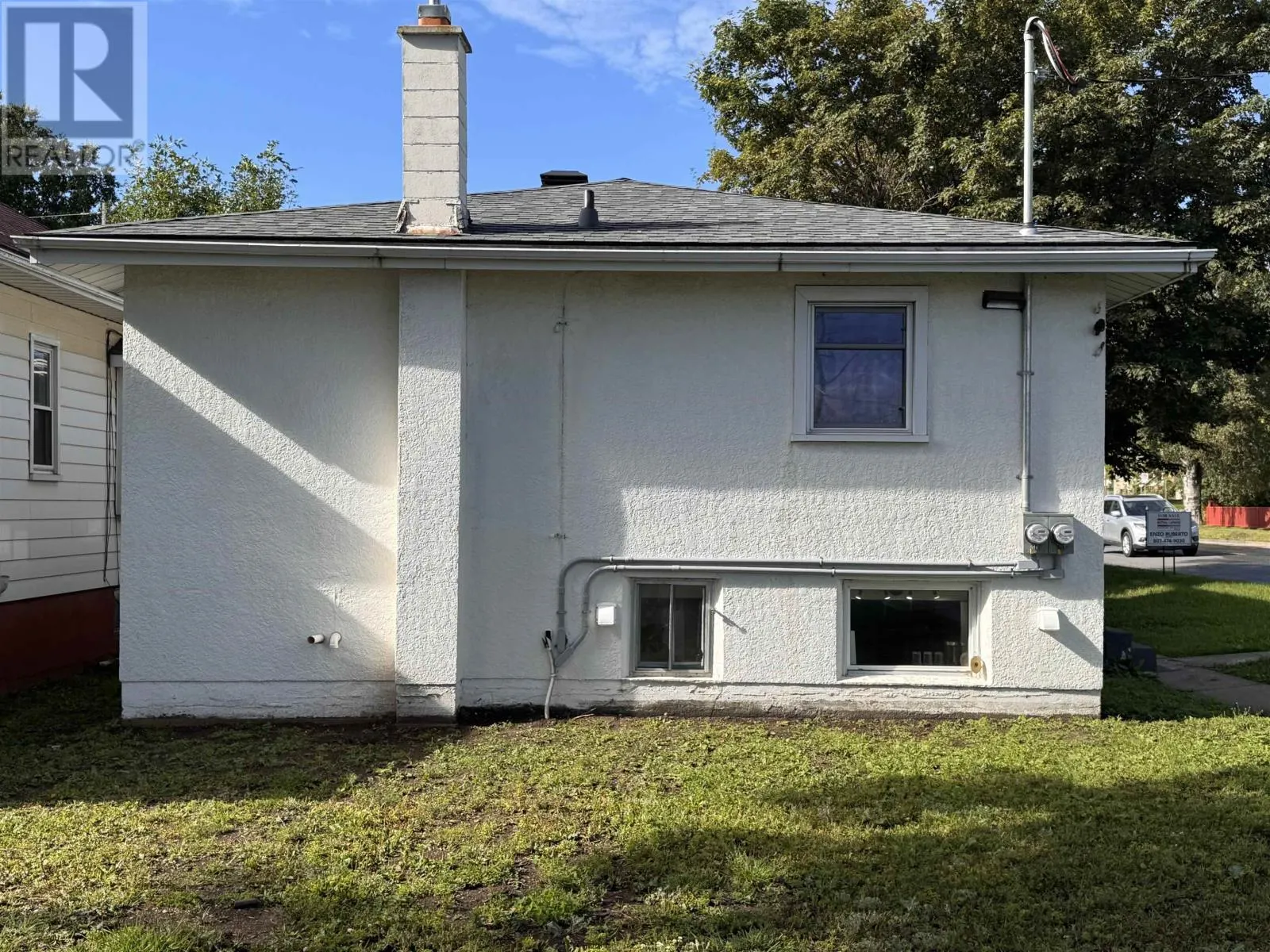 300 Van Horne St.