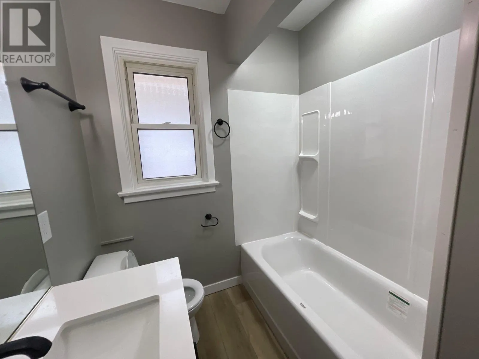 300 Van Horne St.