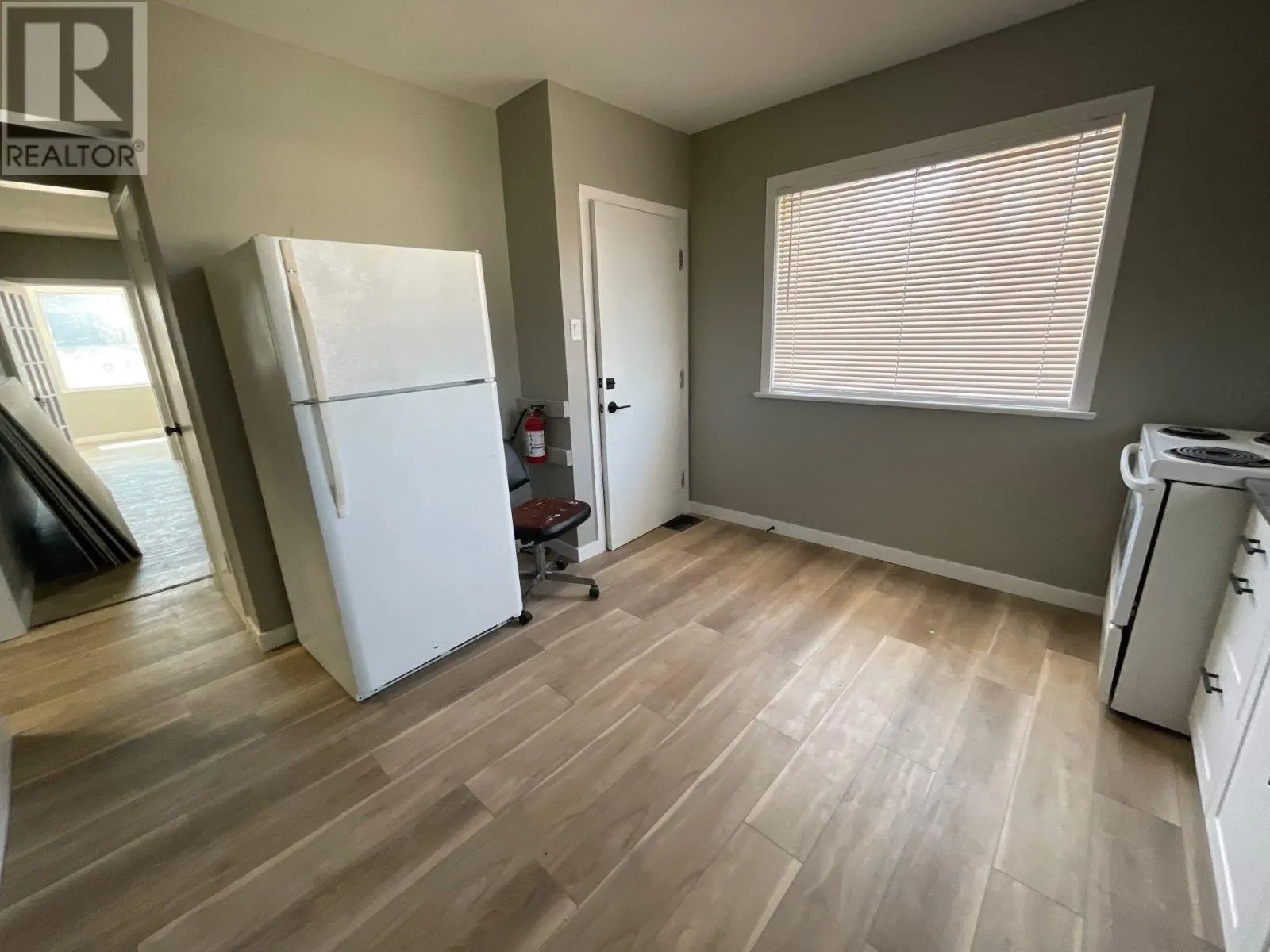 300 Van Horne St.