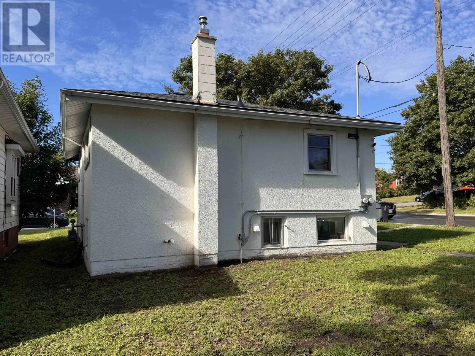 300 Van Horne St.