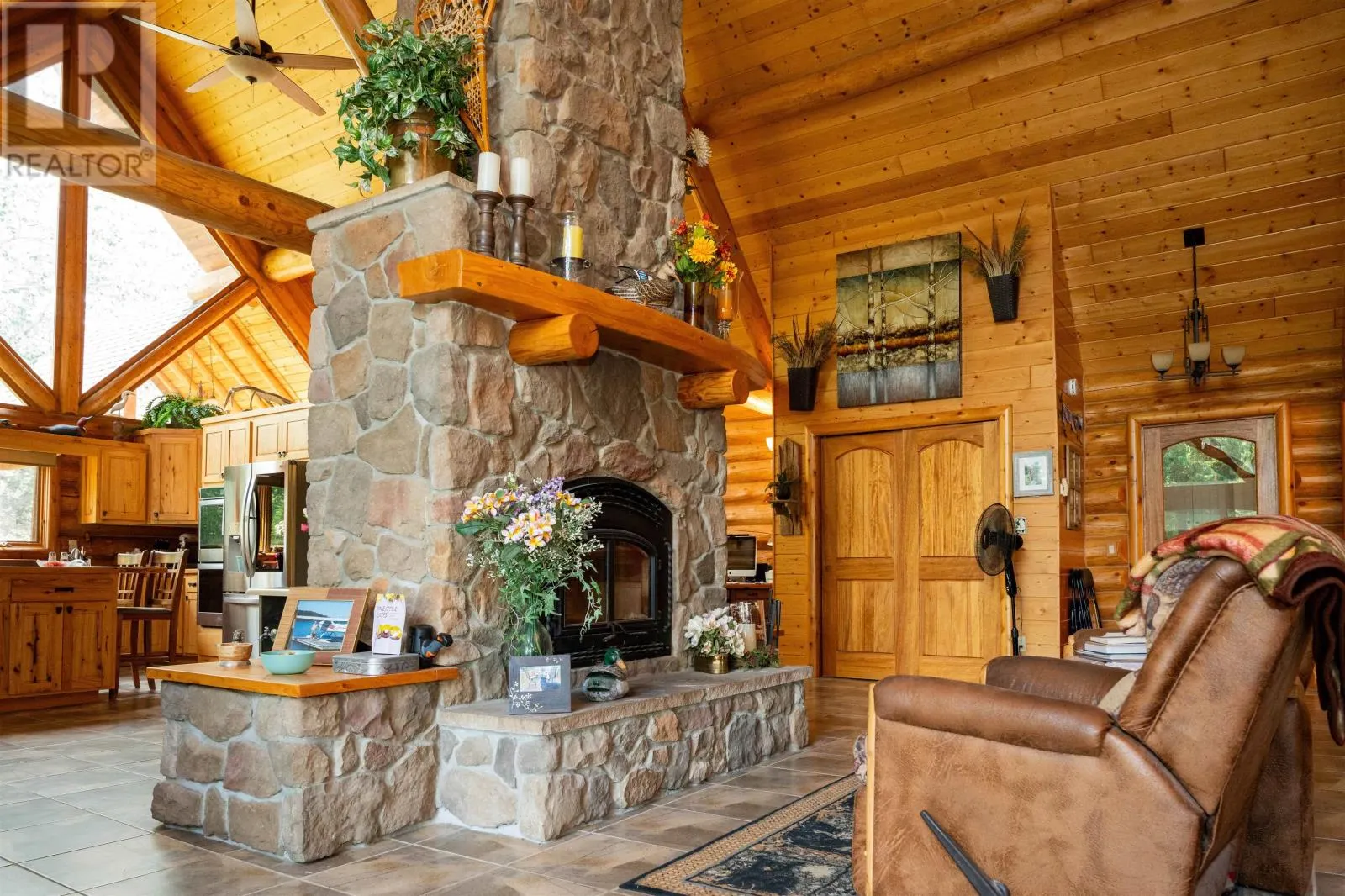 10 Black Bear RD|Crow Lake