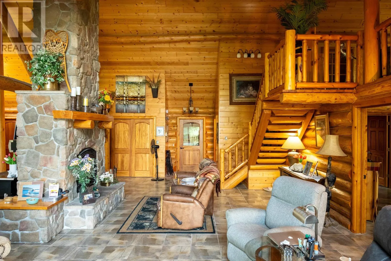 10 Black Bear RD|Crow Lake