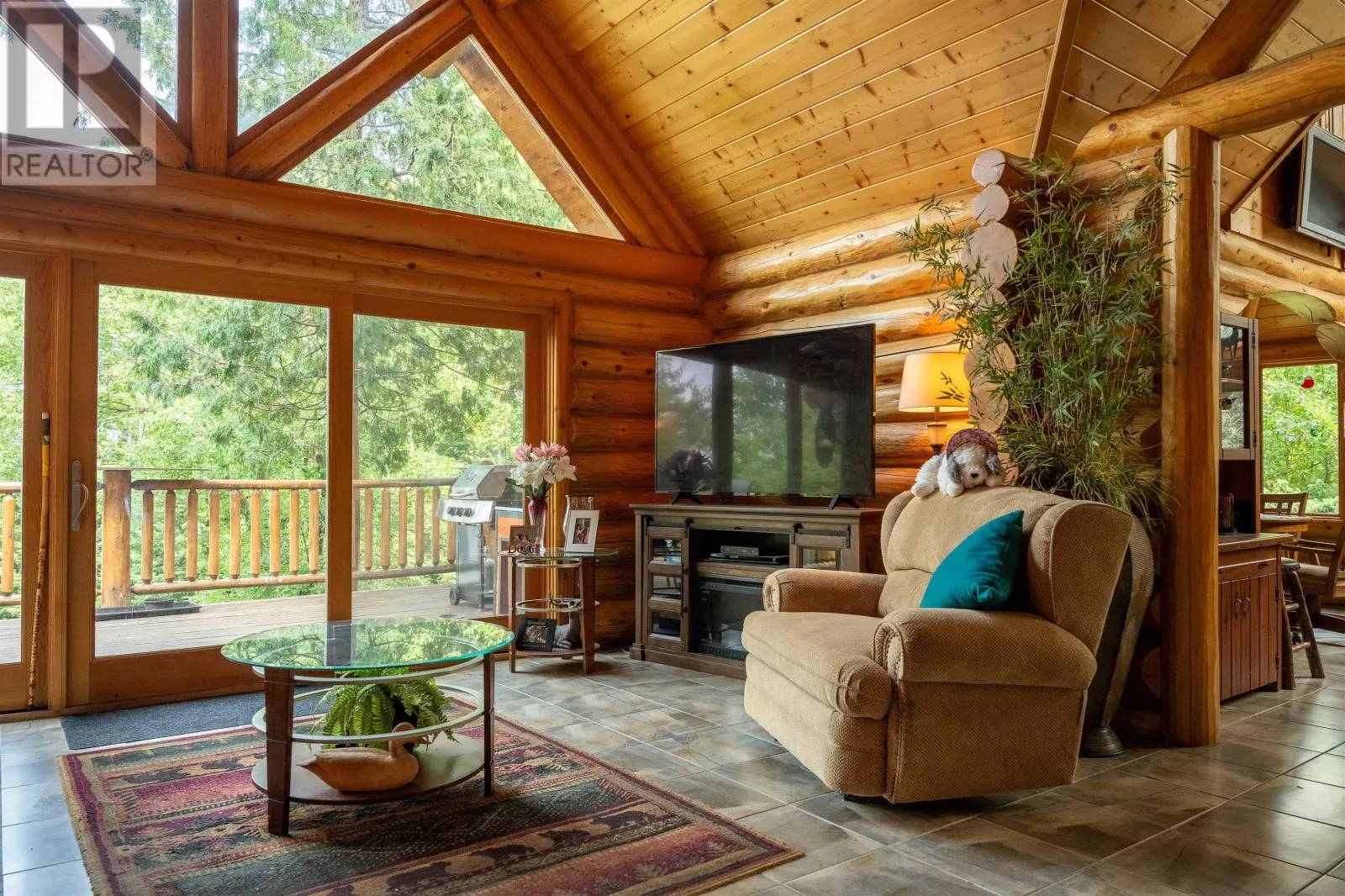 10 Black Bear RD|Crow Lake