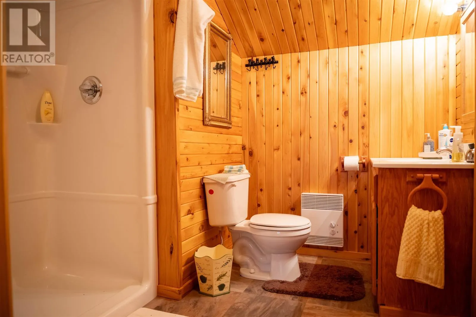 10 Black Bear RD|Crow Lake