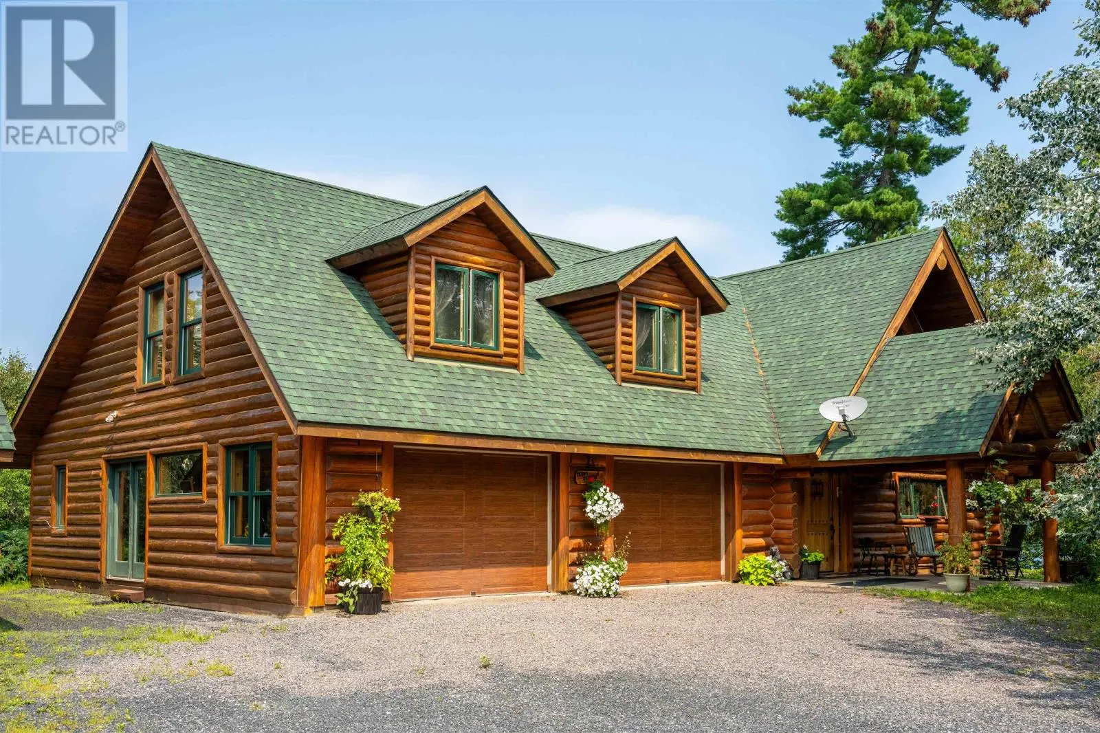 10 Black Bear RD|Crow Lake