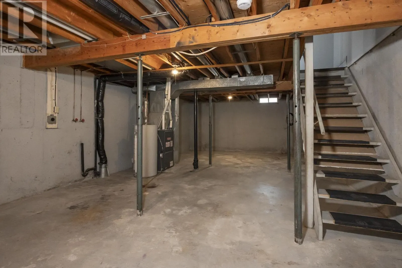 225 Varsity Place