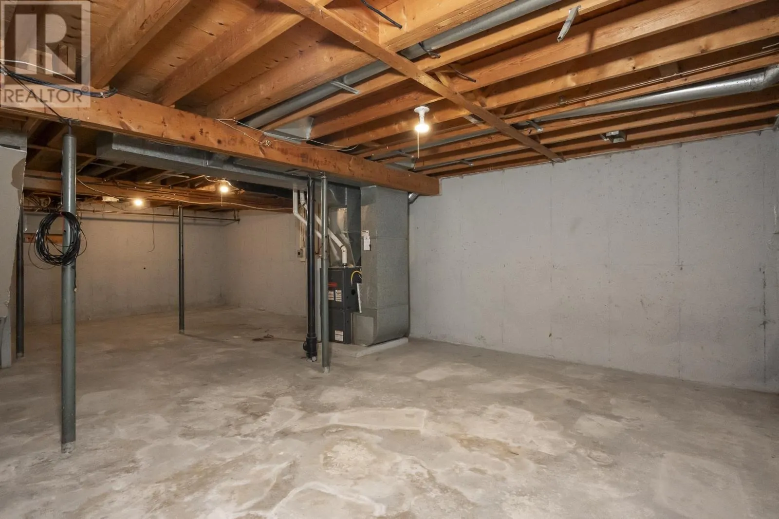225 Varsity Place