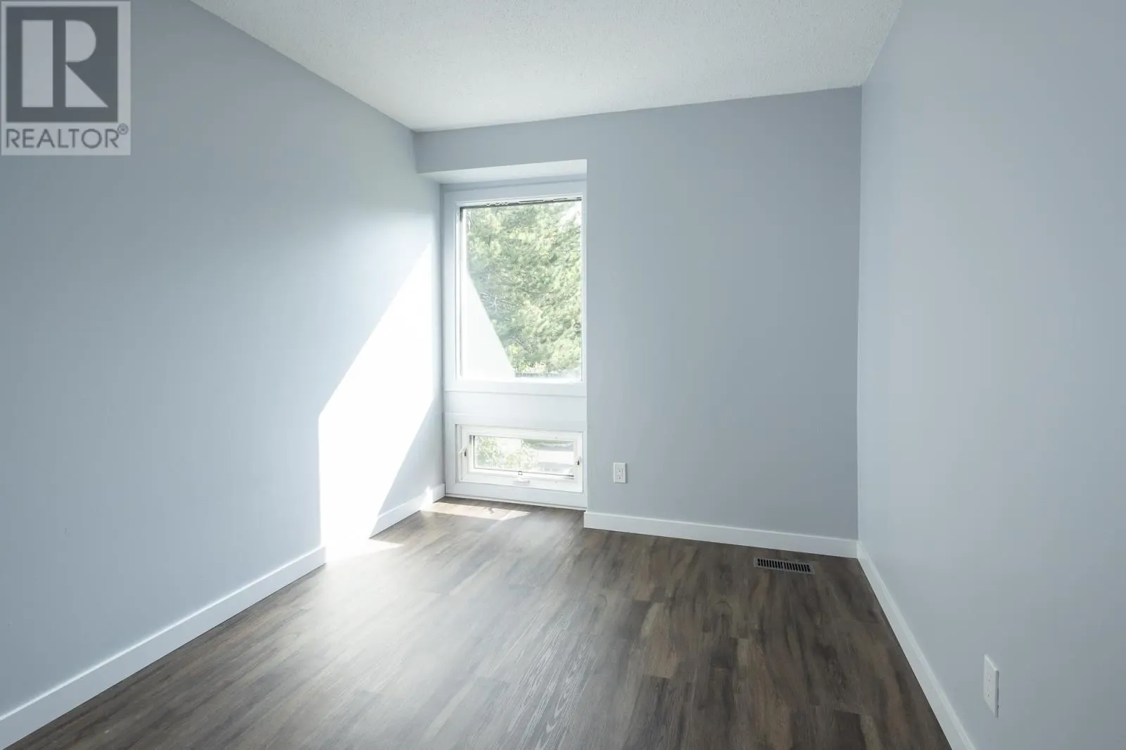 225 Varsity Place
