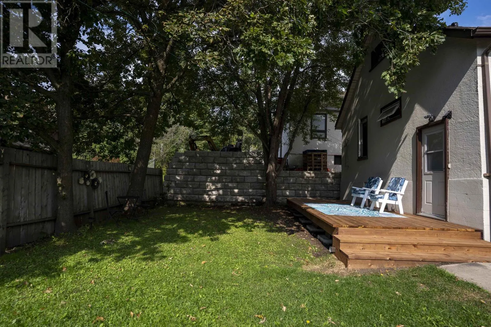 279 Harrington AVE