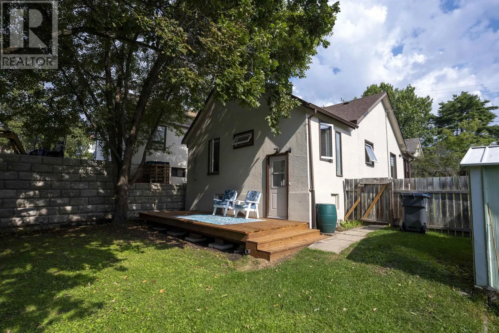 279 Harrington AVE
