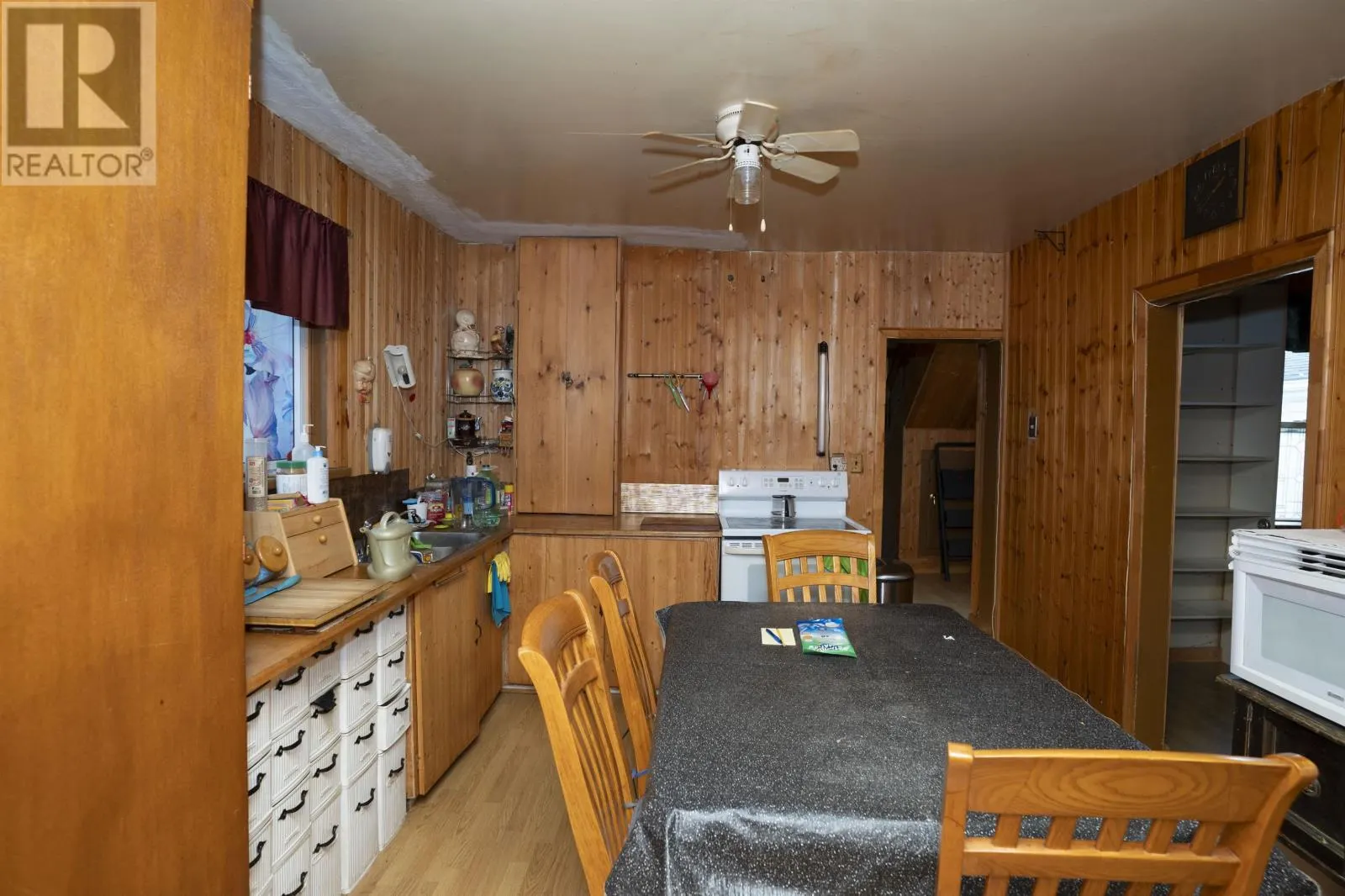 343 Dufferin ST