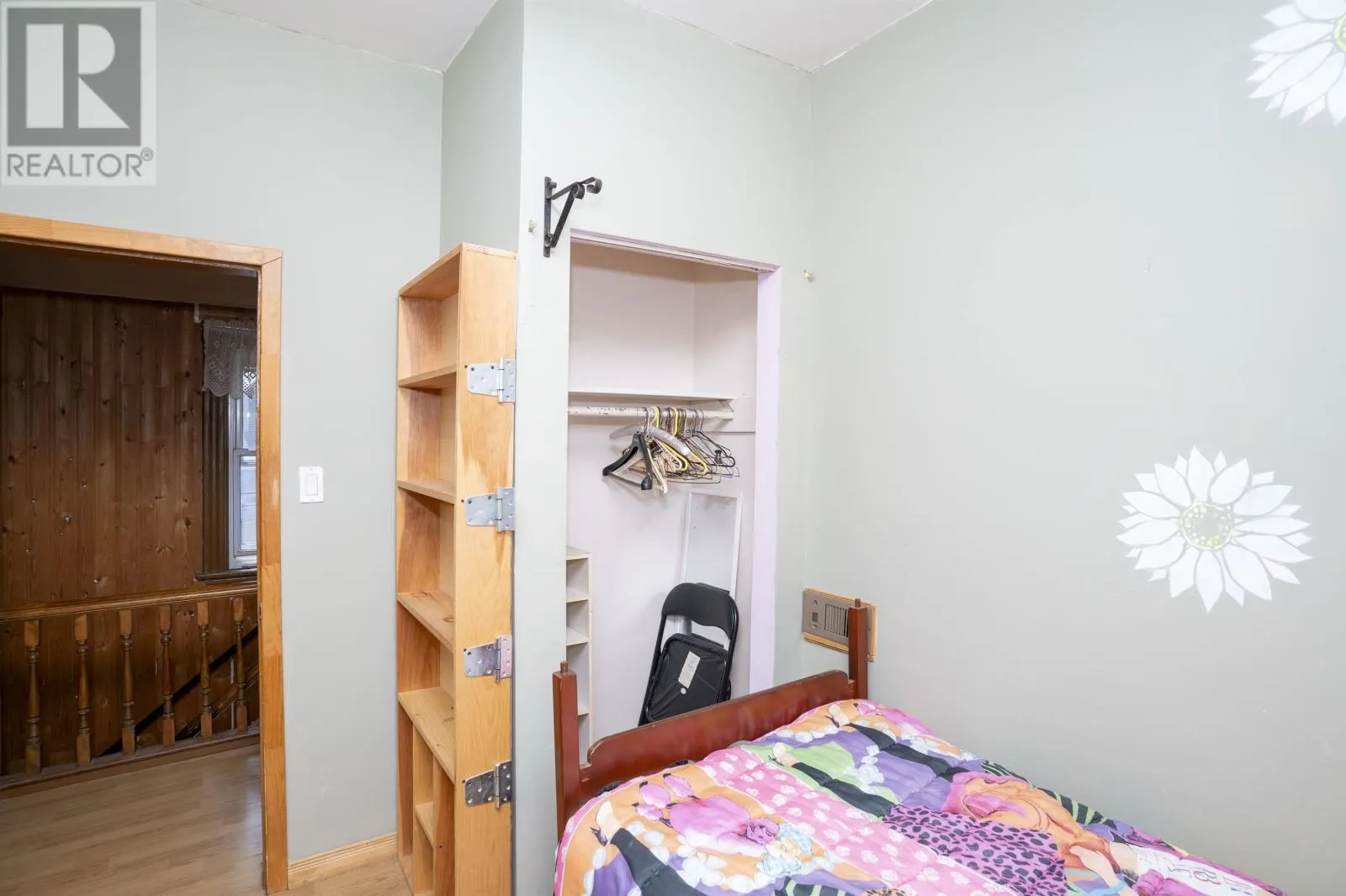 343 Dufferin ST