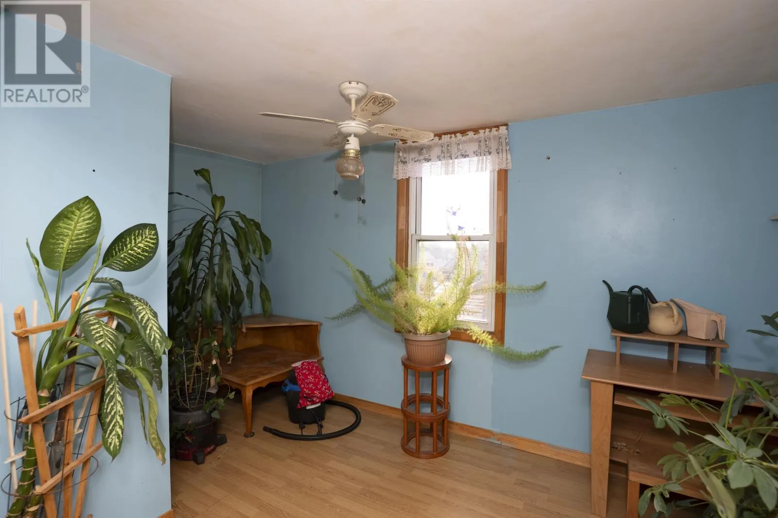 343 Dufferin ST