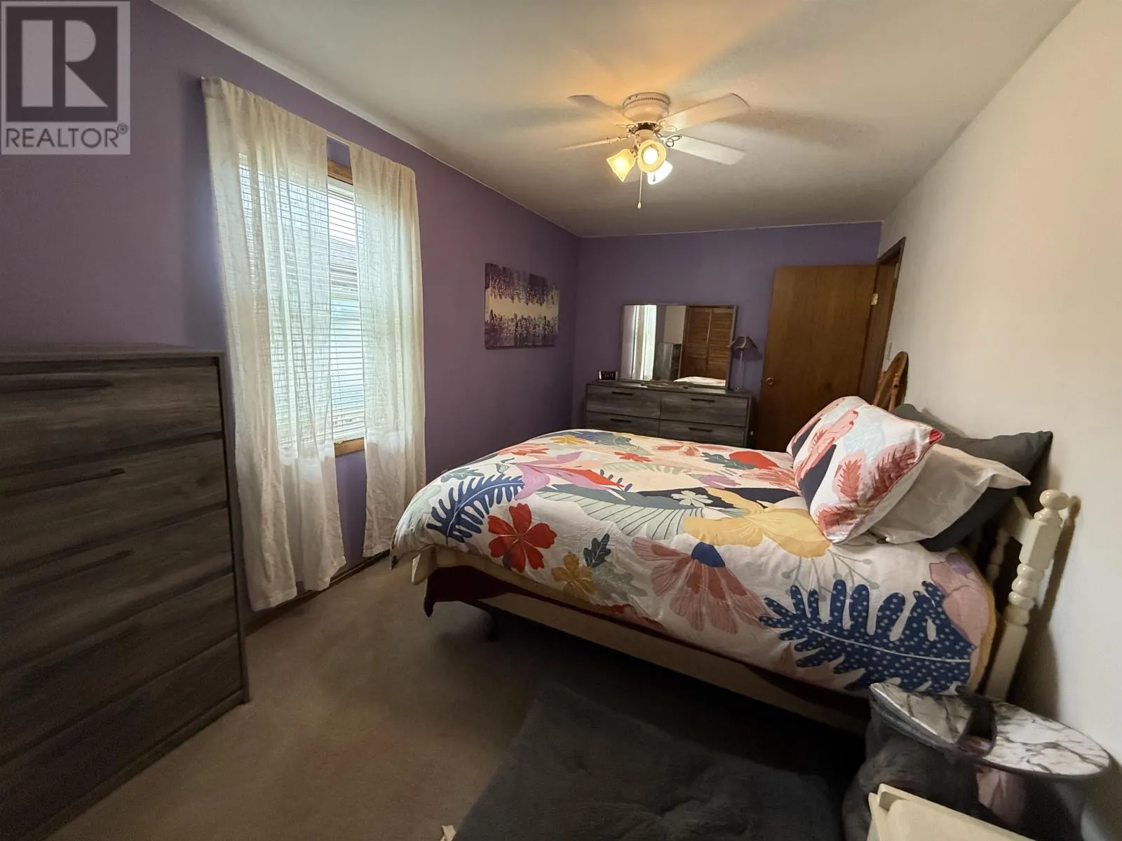 1128 Crawford