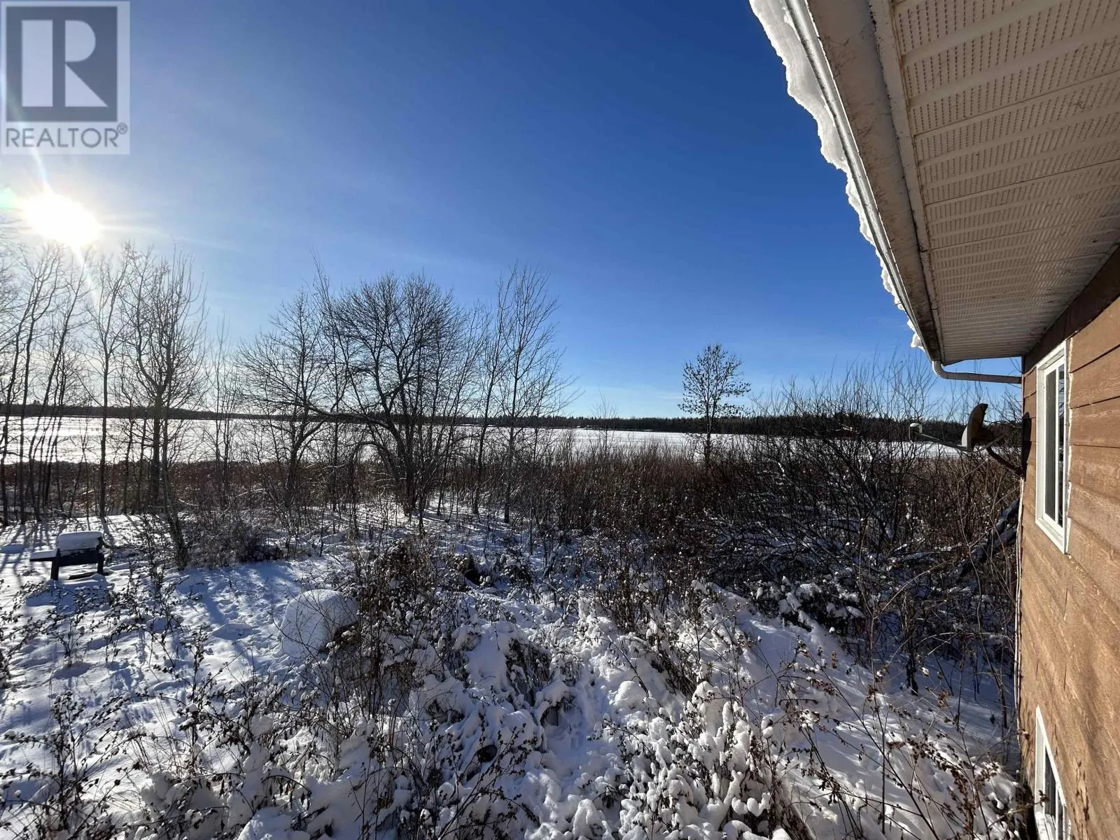 44 Eleanor Lake RD