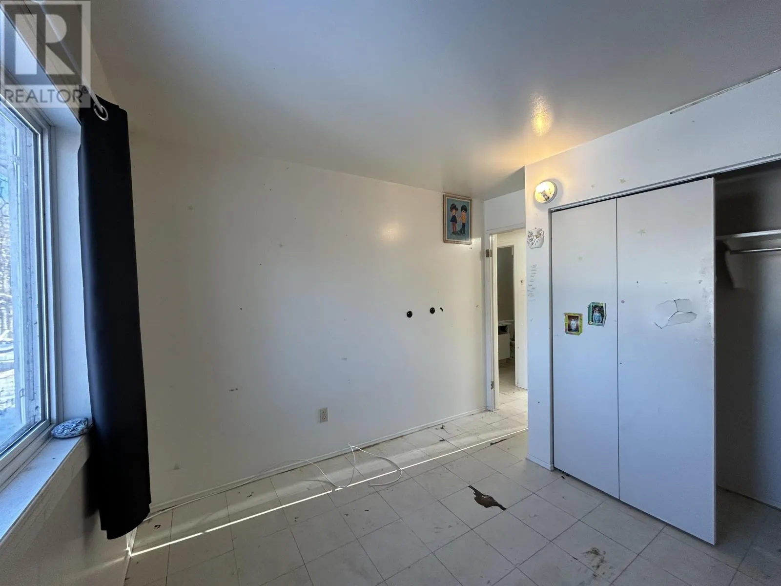 44 Eleanor Lake RD