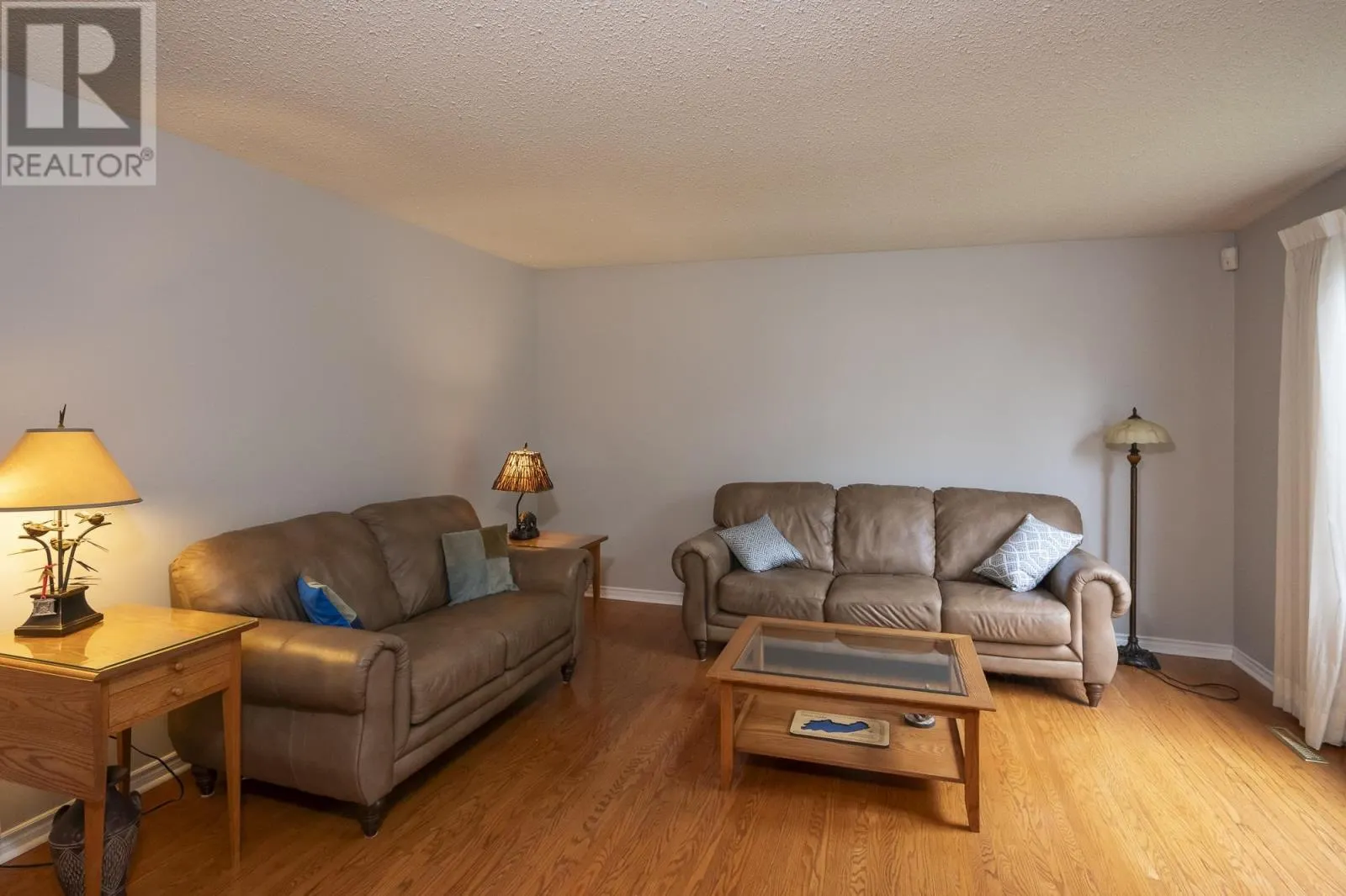 144 Whalen ST