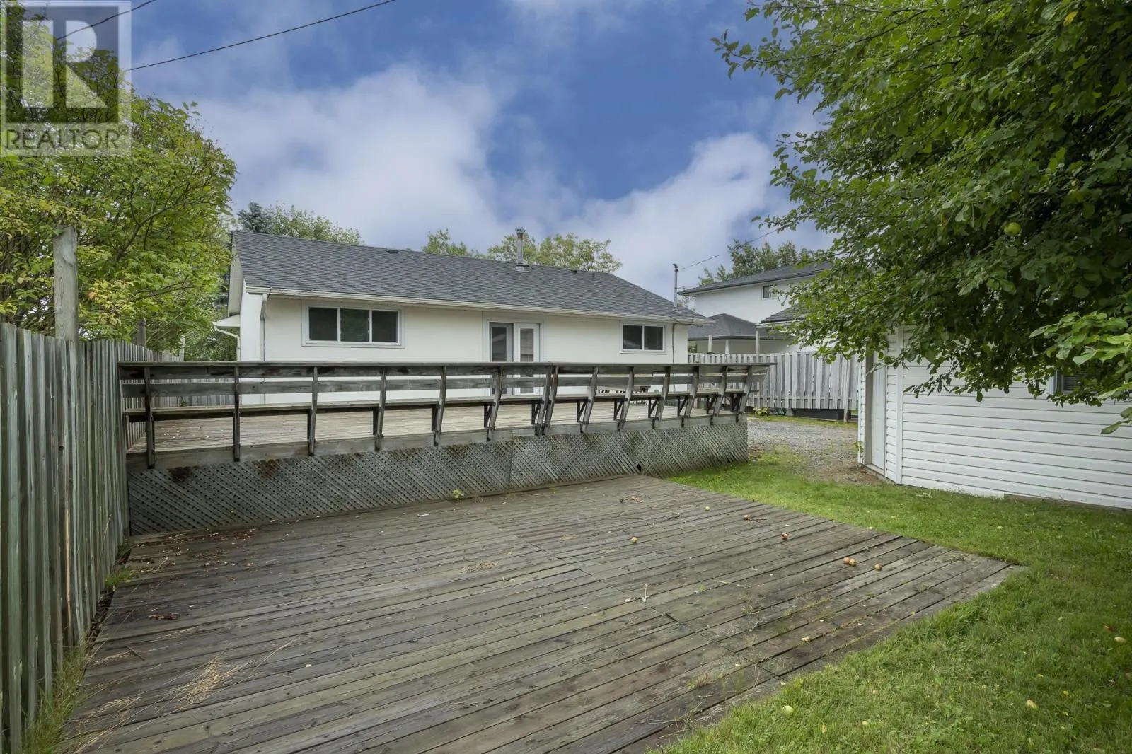 144 Whalen ST