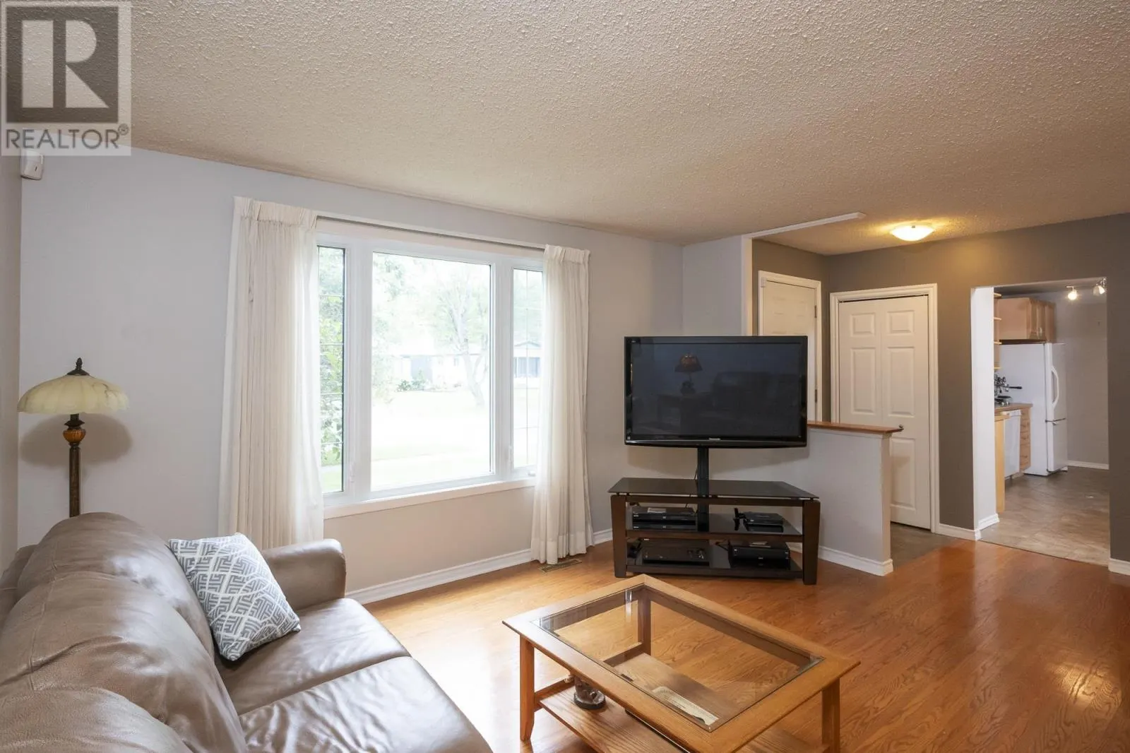 144 Whalen ST